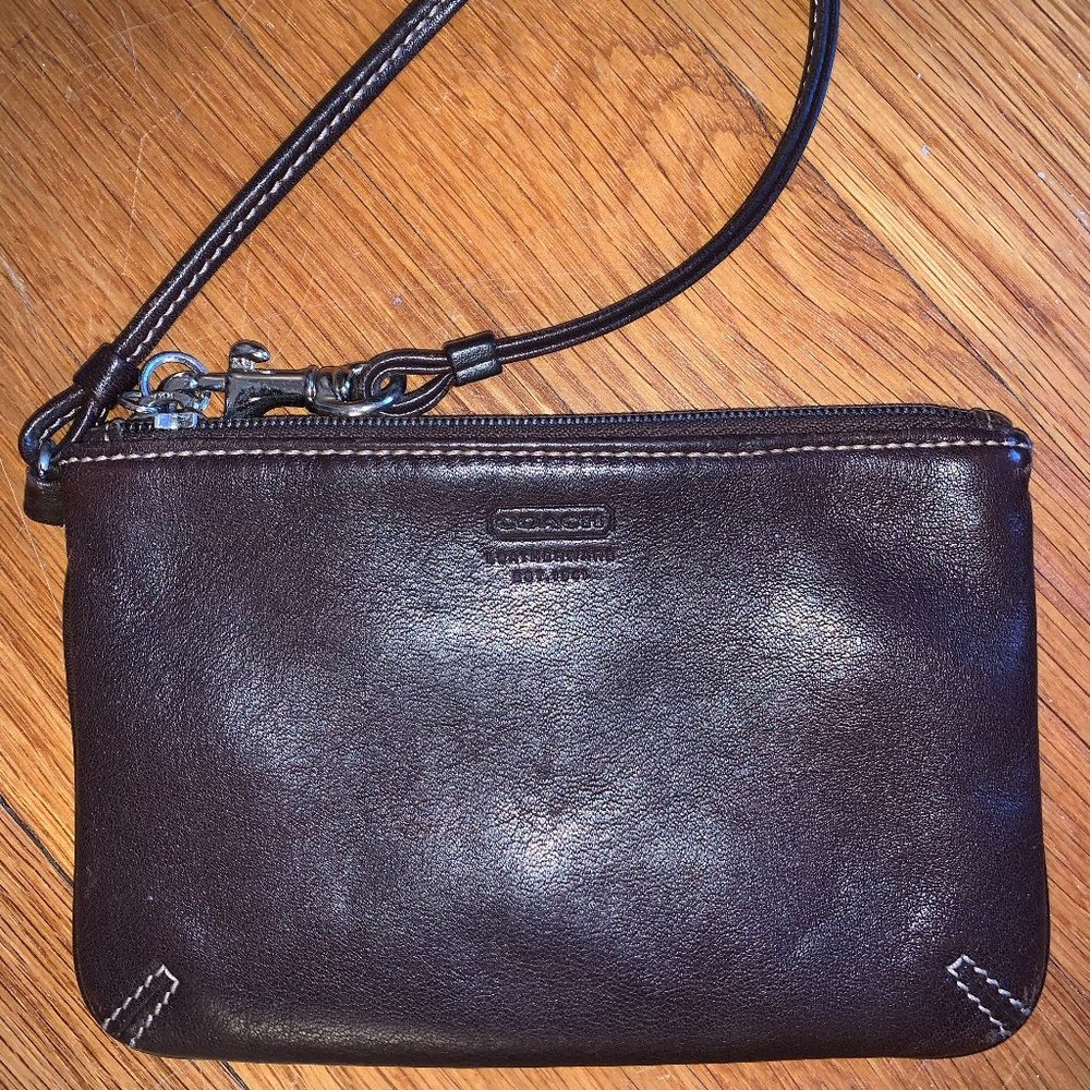 COACH wristlet dark brown leather